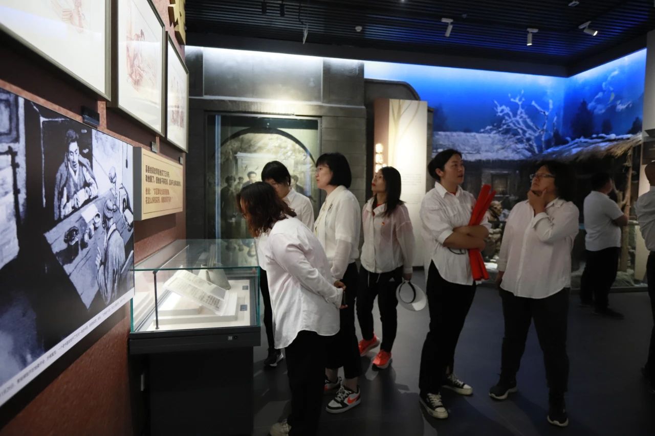 砥礪初心使命，汲取奮進(jìn)力量丨花花牛乳業(yè)集團(tuán)黨委組織開展學(xué)習(xí)“焦裕祿精神”主題黨日活動(dòng)