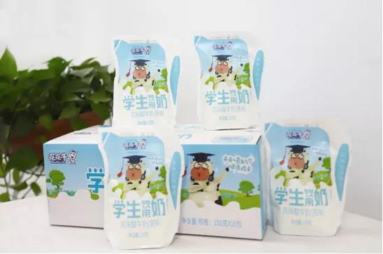 花花牛首款愛(ài)克林低溫學(xué)生飲用酸牛奶上市啦?。?！