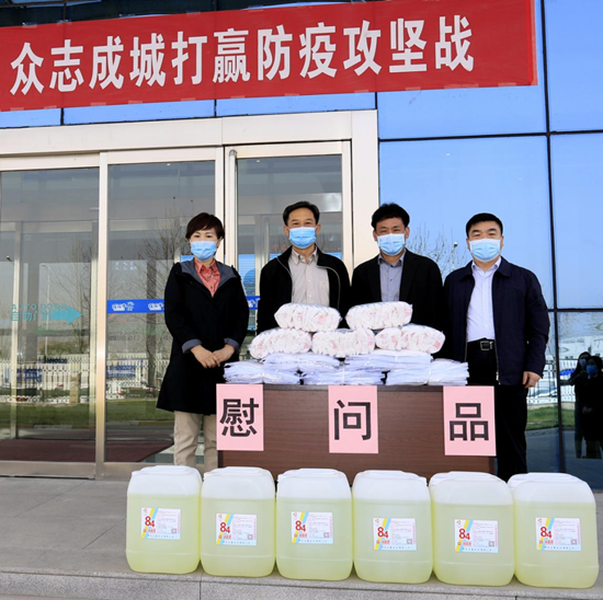 鄭州市人大副主任孫黎、市政府副市長(zhǎng)李喜安一行 蒞臨花花牛開(kāi)展“三送一強(qiáng)”活動(dòng)